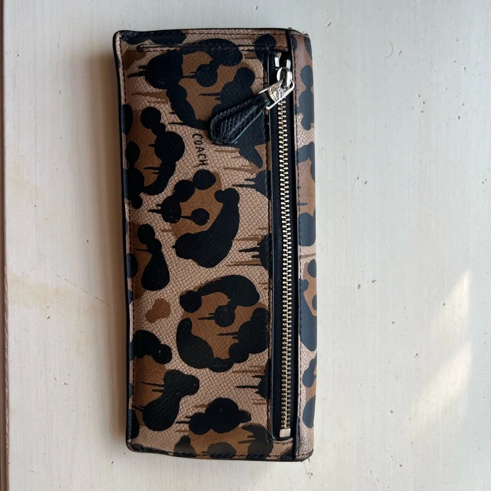 Coach Wallet - Picture 2 of 4